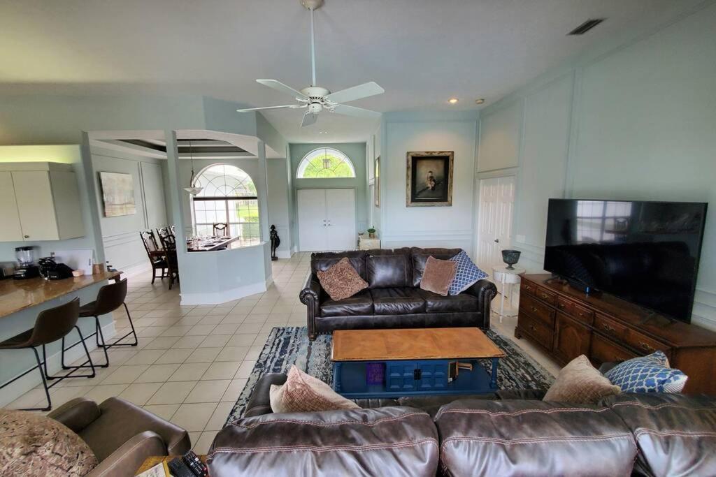 Our Beautiful Florida Vacation Home With Heated Pool Port St. Lucie Bagian luar foto